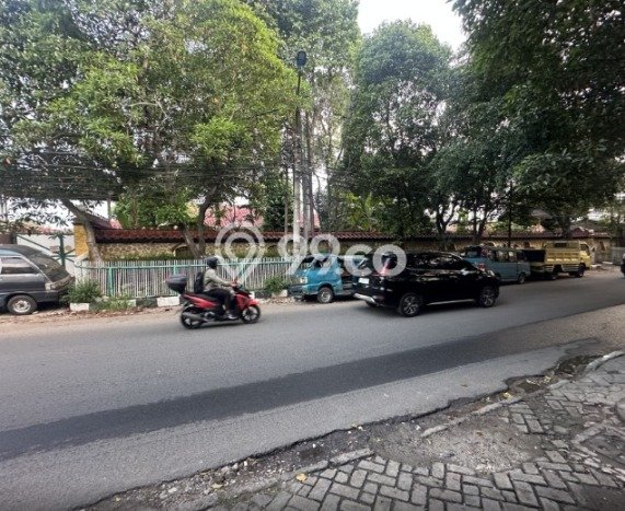 Rumah Elit Modern Tanpa Renovasi di Pondok Labu Jakarta Selatan Rumah Elit Modern Tanpa Renovasi di Pondok Labu Jakarta Selatan