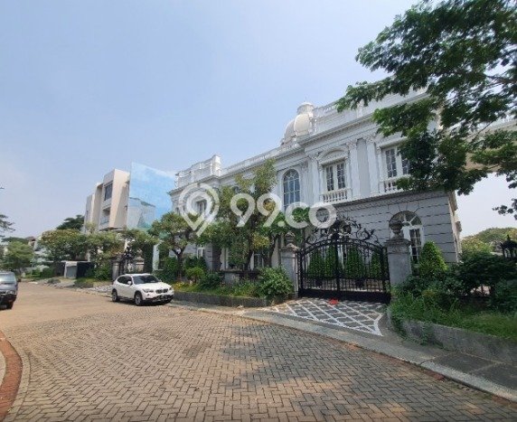For Sale Rumah Elit Exclusive di Penjaringan, Jakarta Utara For Sale Rumah Elit Exclusive di Penjaringan, Jakarta Utara