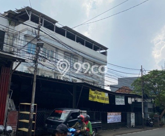 Unit Ruko Dijual di Jakarta Selatan LT 351m2 & LB 351m2 Unit Ruko Dijual di Jakarta Selatan LT 351m2 & LB 351m2