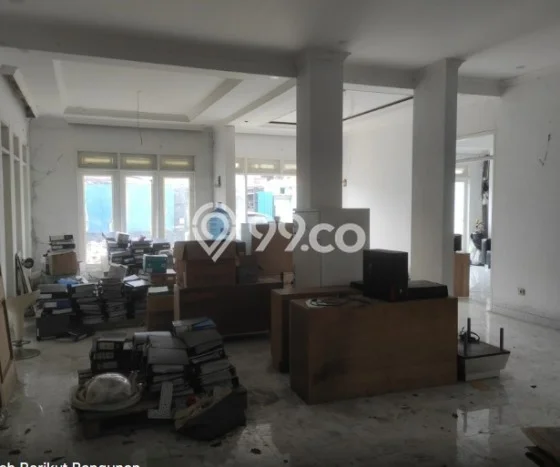 Jual Rumah Luas Elegan Dengan View Eksklusif di Lubang Buaya, Jakarta Timur Jual Rumah Luas Elegan Dengan View Eksklusif di Lubang Buaya, Jakarta Timur