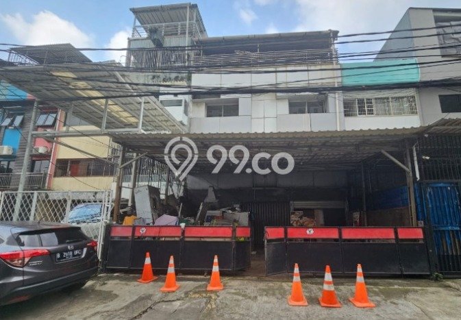 Ruko Dijual Lokasi Emas di Kemayoran Luas 185m2 Ruko Dijual Lokasi Emas di Kemayoran Luas 185m2