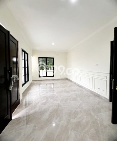Ready to Use! Luxury House LT 168m2 Desain Elegan di BSD The Icon Ready to Use! Luxury House LT 168m2 Desain Elegan di BSD The Icon