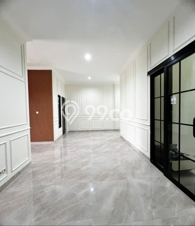 Ready to Use! Luxury House LT 168m2 Desain Elegan di BSD The Icon Ready to Use! Luxury House LT 168m2 Desain Elegan di BSD The Icon