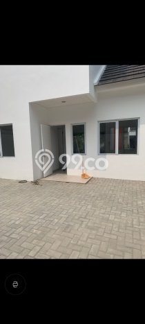 Hunian Cantik Minimalis Lb 86m2 di Setu, Tangerang Selatan Hunian Cantik Minimalis Lb 86m2 di Setu, Tangerang Selatan