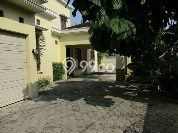 Rumah Luxury Modern Siap Huni di Radio Dalam Jakarta Selatan Rumah Luxury Modern Siap Huni di Radio Dalam Jakarta Selatan