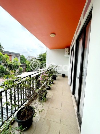 For Sale! Luxury House LT 200m2 Desain Modern di BSD Kencana Loka For Sale! Luxury House LT 200m2 Desain Modern di BSD Kencana Loka