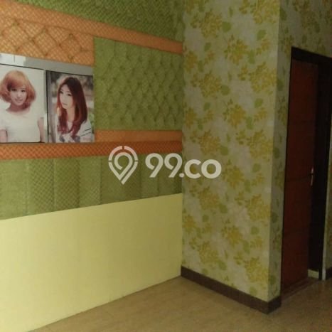 For Sale Hunian Rumah Terawat 6 Kamar di Cibubur, Depok For Sale Hunian Rumah Terawat 6 Kamar di Cibubur, Depok