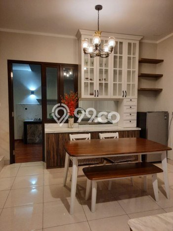 Rumah sewa siap pakai 4 Kamar Tidur di Summarecon Bekasi, Bekasi Rumah sewa siap pakai 4 Kamar Tidur di Summarecon Bekasi, Bekasi