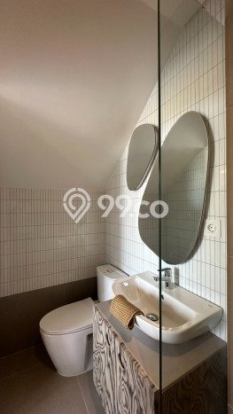 Hunian Cantik Modern Lb 130m2 di BSD, Tangerang Selatan Hunian Cantik Modern Lb 130m2 di BSD, Tangerang Selatan
