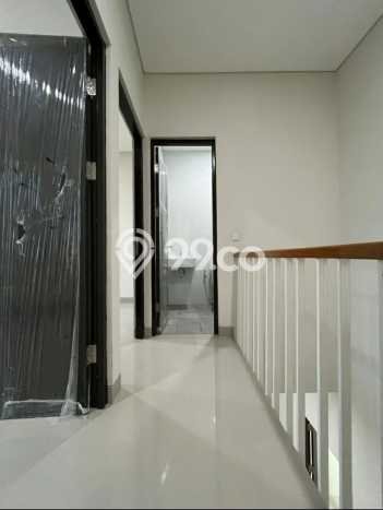 Rumah Strategis Minimalis Lb 62m2 di BSD, Tangerang Selatan Rumah Strategis Minimalis Lb 62m2 di BSD, Tangerang Selatan