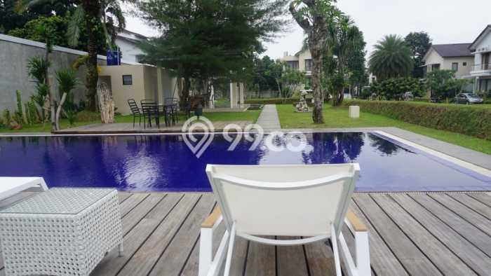 Rumah Mewah Dijual LT 140m2 di Ciputat, Tangerang Selatan Rumah Mewah Dijual LT 140m2 di Ciputat, Tangerang Selatan
