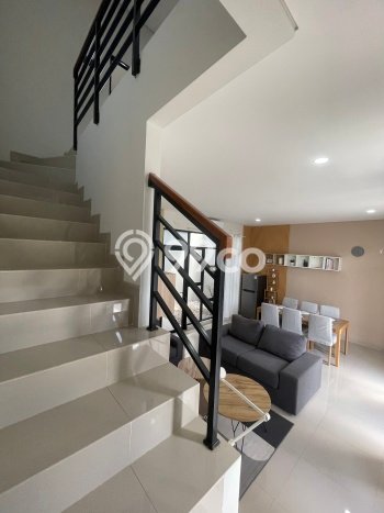 Rumah Strategis Minimalis Lb 88m2 di Palmerah, Jakarta Barat Rumah Strategis Minimalis Lb 88m2 di Palmerah, Jakarta Barat