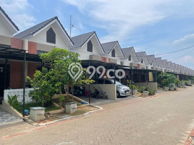 Hunian Strategis 2 KT LB 30m2 Kondisi Bagus di Cibubur Hunian Strategis 2 KT LB 30m2 Kondisi Bagus di Cibubur