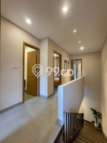 Hunian Cantik Modern Lb 102m2 di BSD, Tangerang Selatan Hunian Cantik Modern Lb 102m2 di BSD, Tangerang Selatan