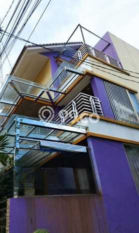 Rumah Modern 4 KT di Bintaro Tangerang Selatan Unfurnished Rumah Modern 4 KT di Bintaro Tangerang Selatan Unfurnished