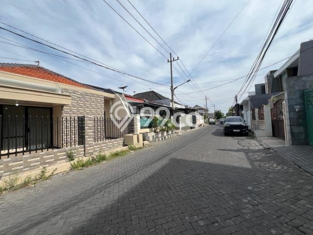 Rumah Strategis Minimalis Lb 160m2 di Tambaksari, Surabaya Rumah Strategis Minimalis Lb 160m2 di Tambaksari, Surabaya