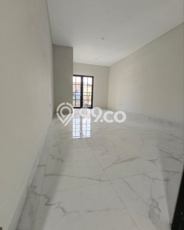 Jual Rumah Favorit Siap Huni LB 140m2 di Tambaksari, Surabaya Jual Rumah Favorit Siap Huni LB 140m2 di Tambaksari, Surabaya