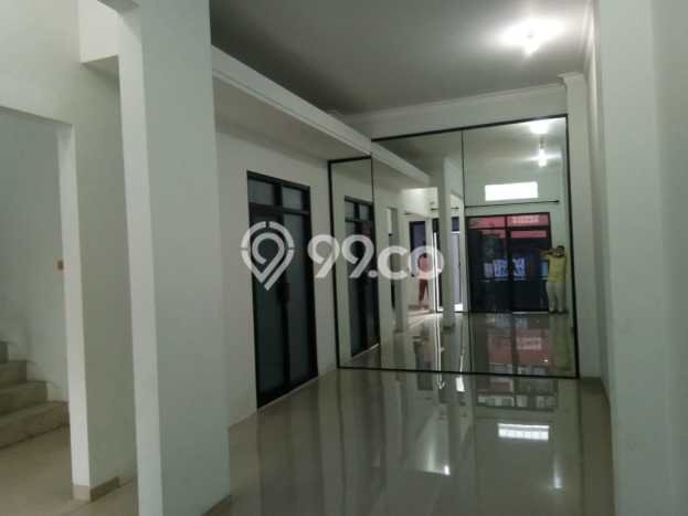 Dijual Rumah 4 Kamar Lokasi Strategis Nyaman dan Strategis di Mulyorejo Dijual Rumah 4 Kamar Lokasi Strategis Nyaman dan Strategis di Mulyorejo