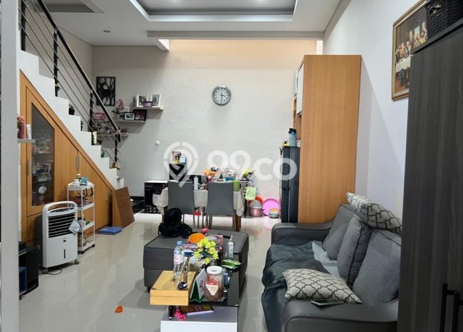 Jual Rumah Favorit Siap Huni LB 120m2 di Tambaksari, Surabaya Jual Rumah Favorit Siap Huni LB 120m2 di Tambaksari, Surabaya