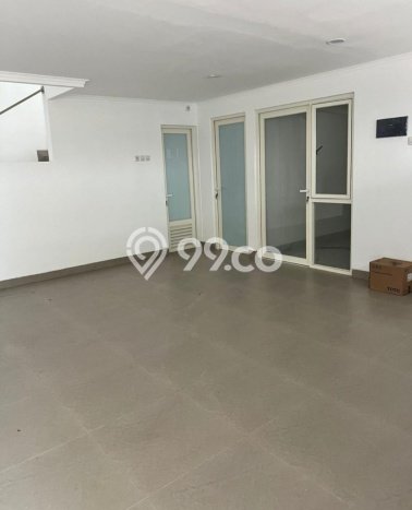 Dijual Rumah Premium dengan Fasilitas Sekitar Lengkap di Sukolilo, Surabaya Dijual Rumah Premium dengan Fasilitas Sekitar Lengkap di Sukolilo, Surabaya