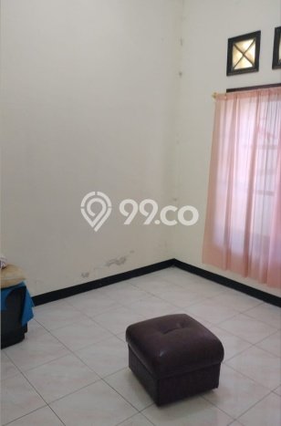 For Sale Rumah 3 Kamar Lokasi Ideal Bagus dan Strategis di Tambaksari For Sale Rumah 3 Kamar Lokasi Ideal Bagus dan Strategis di Tambaksari