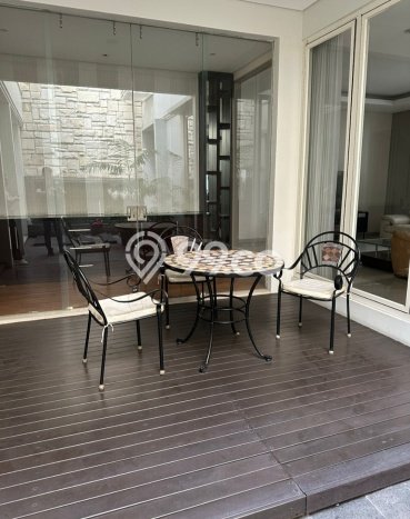 Siap Huni Rumah Mewah 5 Kamar di Lakarsantri Dekat ke Mana Saja Siap Huni Rumah Mewah 5 Kamar di Lakarsantri Dekat ke Mana Saja
