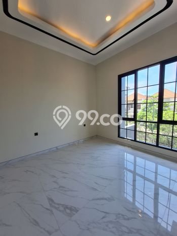 Rumah Luxury Modern Tanpa Renovasi di kertajaya Surabaya Rumah Luxury Modern Tanpa Renovasi di kertajaya Surabaya