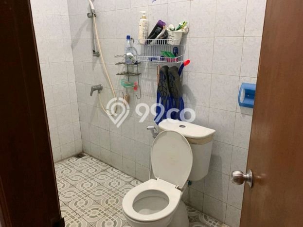 Siap Huni Hunian Elit 7 Kamar di Pasar Minggu Dekat ke Mana Pun Siap Huni Hunian Elit 7 Kamar di Pasar Minggu Dekat ke Mana Pun