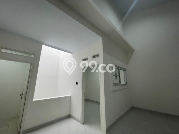 Rumah Minimalis 4 KT LT 150m2 di BSD City Rumah Minimalis 4 KT LT 150m2 di BSD City