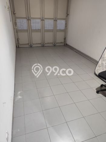 Disewakan! Rumah 3 Kamar Tidur &
3 Kamar Mandi di BSD City, Tangerang Disewakan! Rumah 3 Kamar Tidur &
3 Kamar Mandi di BSD City, Tangerang