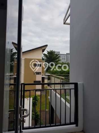 Dijual Rumah 4 Kamar Lokasi Strategis Bagus dan Strategis di BSD Dijual Rumah 4 Kamar Lokasi Strategis Bagus dan Strategis di BSD
