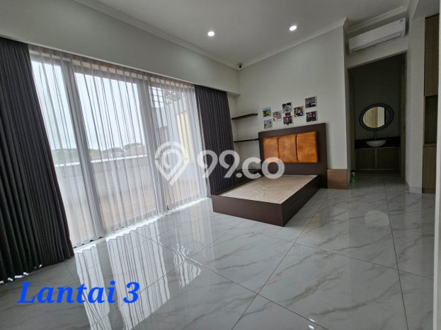 Ready to Use! Luxury House LT 144m2 Desain Modern di Gading Serpong Ready to Use! Luxury House LT 144m2 Desain Modern di Gading Serpong
