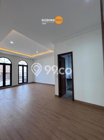 Ready to Use! Premium House LT 232m2 Desain Elegan di BSD City Ready to Use! Premium House LT 232m2 Desain Elegan di BSD City
