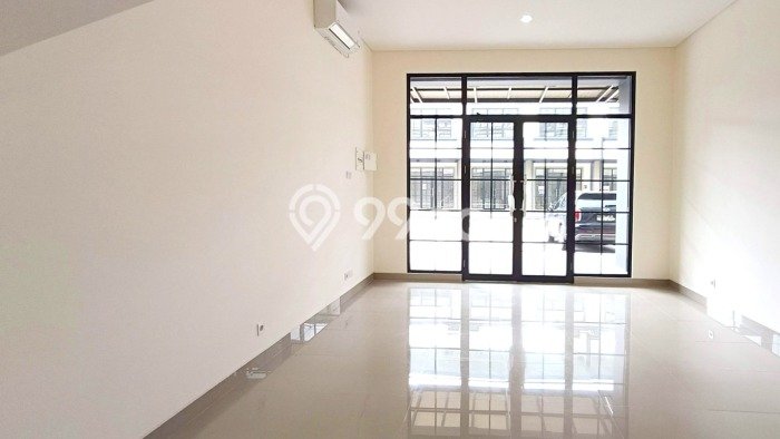 Disewakan Ruko di Kawasan Ramai Gading Serpong Luas 54m2 Disewakan Ruko di Kawasan Ramai Gading Serpong Luas 54m2