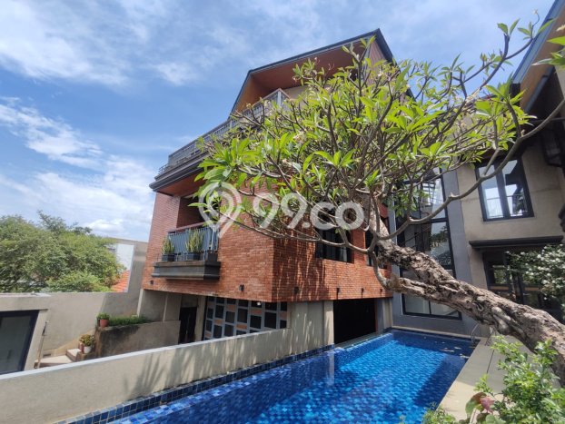 Rumah Luxury Modern Tanpa Renovasi di Cipinang Melayu Jakarta Timur Rumah Luxury Modern Tanpa Renovasi di Cipinang Melayu Jakarta Timur