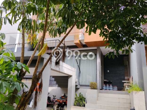 For Sale! Luxury House LT 180m2 Desain Elegan di Lengkong Kulon For Sale! Luxury House LT 180m2 Desain Elegan di Lengkong Kulon