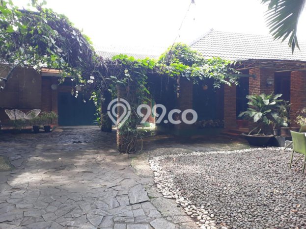 Hunian Mewah Dijual LT 1094m2 di Ciledug, Tangerang Hunian Mewah Dijual LT 1094m2 di Ciledug, Tangerang
