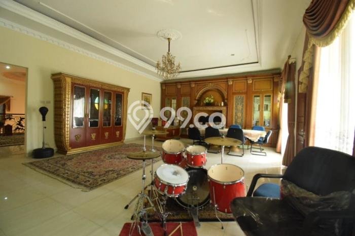 Dijual Rumah Mewah Exclusive di Pancoran, Jakarta Selatan Dijual Rumah Mewah Exclusive di Pancoran, Jakarta Selatan