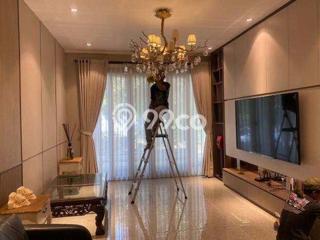 Dijual Rumah Premium dengan Fasilitas Sekitar Komplit di BSD, Tangerang Selatan Dijual Rumah Premium dengan Fasilitas Sekitar Komplit di BSD, Tangerang Selatan