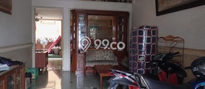 Rumah Eksklusif Siap Huni LT 245m2 di Tebet, Jakarta Selatan Rumah Eksklusif Siap Huni LT 245m2 di Tebet, Jakarta Selatan