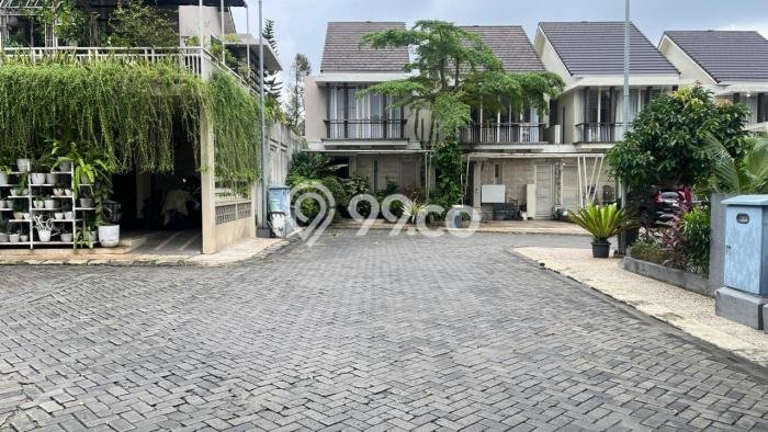 Dijual Rumah Premium dengan Fasilitas Sekitar Komplit di Jagakarsa, Jakarta Selatan Dijual Rumah Premium dengan Fasilitas Sekitar Komplit di Jagakarsa, Jakarta Selatan