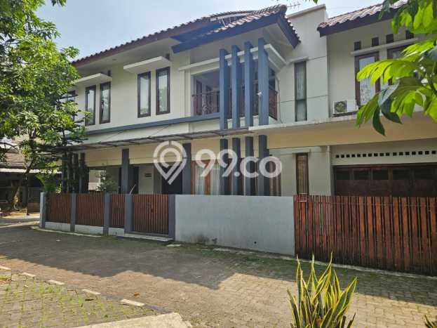 Jual Rumah Strategis Bagus Punya 4 KT di Pondok Aren Tangerang Selatan SHM Jual Rumah Strategis Bagus Punya 4 KT di Pondok Aren Tangerang Selatan SHM