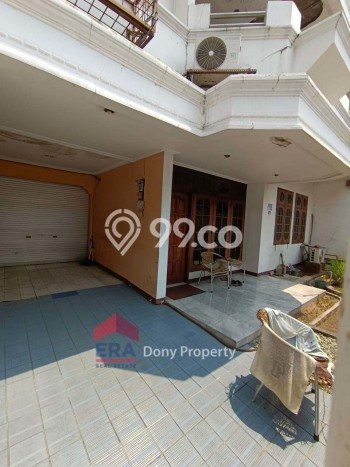 For Sale! Premium House LT 171m2 Desain Elegan di Tomang For Sale! Premium House LT 171m2 Desain Elegan di Tomang