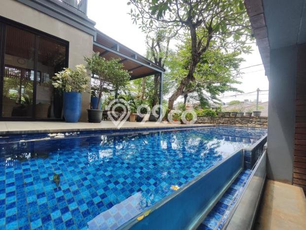 Rumah Mewah LB 599m2 Siap Huni Desain Elegan di Cipinang Melayu, Jakarta Timur Rumah Mewah LB 599m2 Siap Huni Desain Elegan di Cipinang Melayu, Jakarta Timur