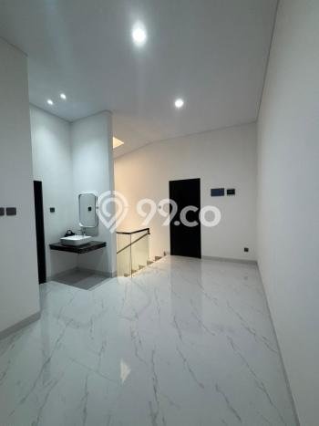 For Sale! Luxury House LT 102m2 Desain Modern di Alam Sutera For Sale! Luxury House LT 102m2 Desain Modern di Alam Sutera
