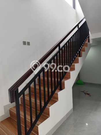 Jual Rumah Minimalis Bagus Punya 4 KT di BSD Tangerang Selatan SHM Jual Rumah Minimalis Bagus Punya 4 KT di BSD Tangerang Selatan SHM