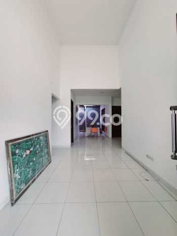Jual Rumah Eksklusif 3 KT di Graha Raya, Tangerang Selatan Jual Rumah Eksklusif 3 KT di Graha Raya, Tangerang Selatan