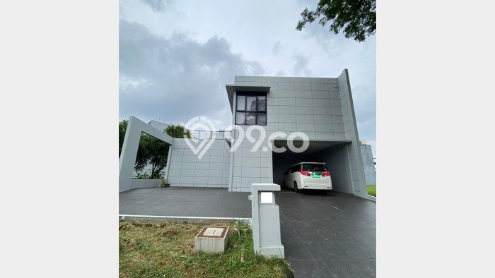 Dijual Rumah Mewah Elegan Dengan View Cantik di Gading Serpong, Tangerang Dijual Rumah Mewah Elegan Dengan View Cantik di Gading Serpong, Tangerang