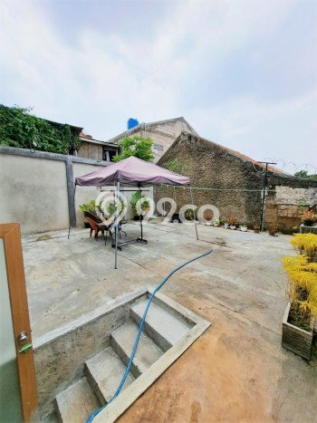 Rumah Modern 2 KT di Bintaro Tangerang Selatan Semi Furnished Rumah Modern 2 KT di Bintaro Tangerang Selatan Semi Furnished