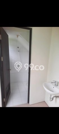 Dijual Rumah Luas Elegan Dengan View Cantik di Semanan, Jakarta Barat Dijual Rumah Luas Elegan Dengan View Cantik di Semanan, Jakarta Barat